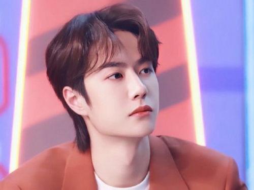 娱乐圈爆料王一博和肖战,娱乐圈的神秘恋情曝光,真相究竟如何? 第1张 娱乐圈爆料王一博和肖战,娱乐圈的神秘恋情曝光,真相究竟如何? 第1张